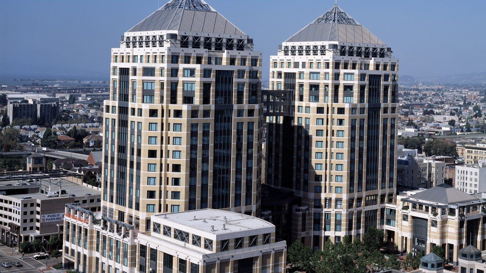 The twin towers of the Ronald V. Dellums Federal Building in Oakland, home of the Northern District of California’s Oakland courthouse — Photo: Carol M. Highsmith, public domain (Library of Congress), via Wikimedia Commons