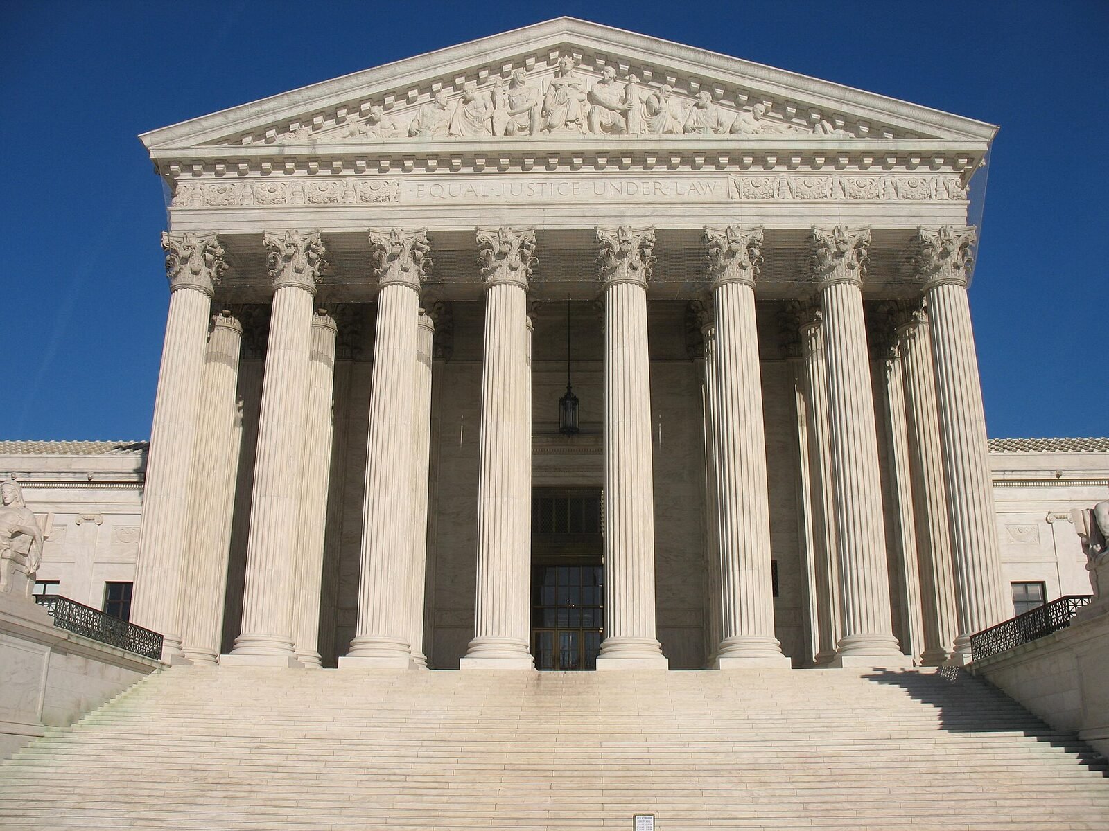 U.S. Supreme Court Building — Photo: Kjetil Ree, CC BY-SA 3.0