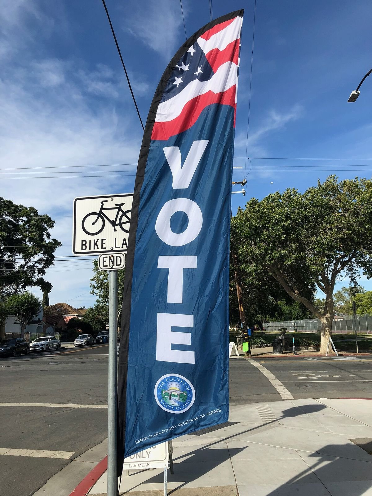 “Vote” flag outside a Santa Clara County vote centre, San Jose, California — Photo: Minh Nguyen, CC BY-SA 4.0